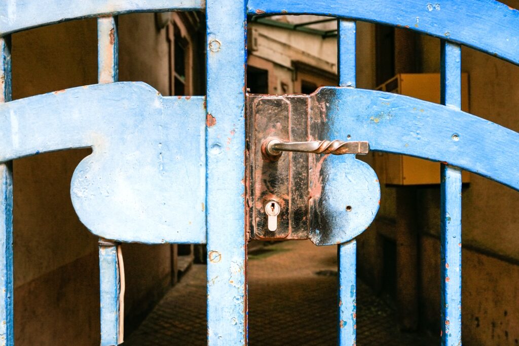 Mortise lock in closed gates of city courtyard
